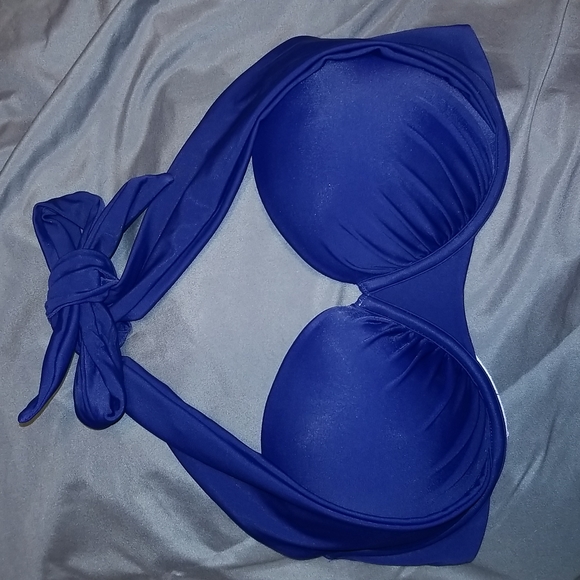 Victoria's Secret 34D Convertible Swim Top - Picture 3 of 7